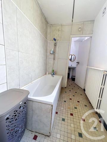 Immeuble à vendre  208 m 2   NANCY  - 54