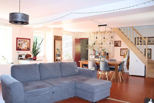 Maison 2 chambre(s) à vendre - Saint-Parize-le-Châtel, Nièvre - 58