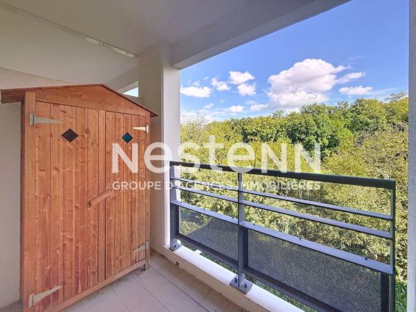 Grand Appartement T4 3 chambres aux Terrasses de Tassigny avec cave ,place de parking et garage- 69500 BRON