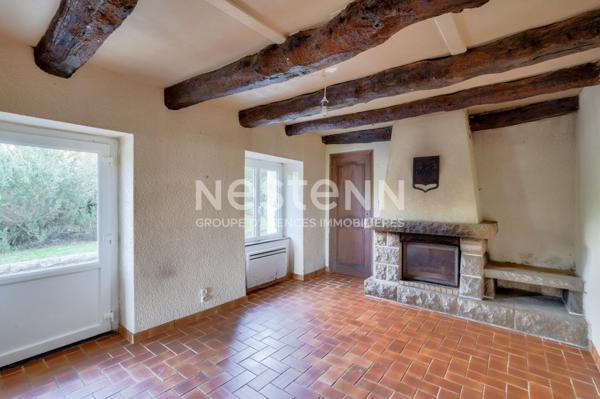 Charmante maison en pierre avec beau terrain à La Méaugon