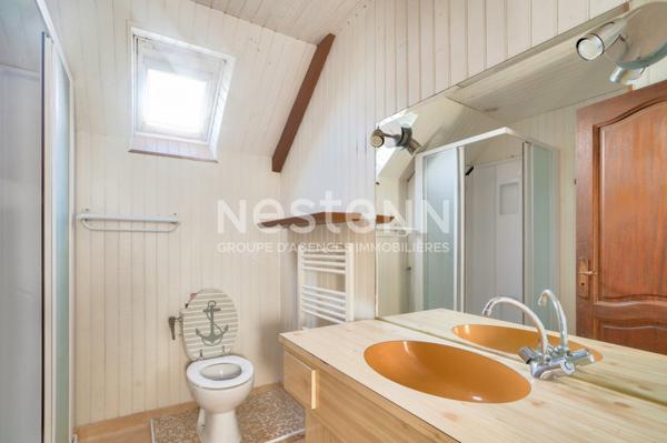 Charmante maison en pierre avec beau terrain à La Méaugon