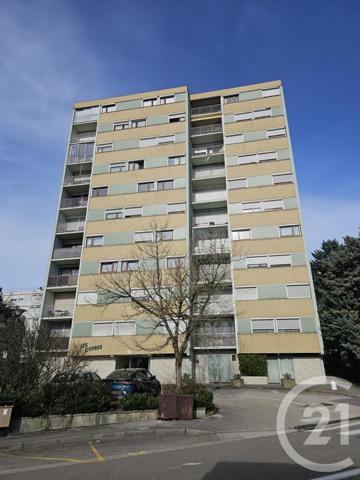 Appartement T4 à vendre  4 pièces - 84 m2 LONS LE SAUNIER - 39