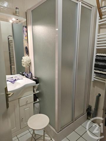 Appartement T4 à vendre  4 pièces - 84 m2 LONS LE SAUNIER - 39