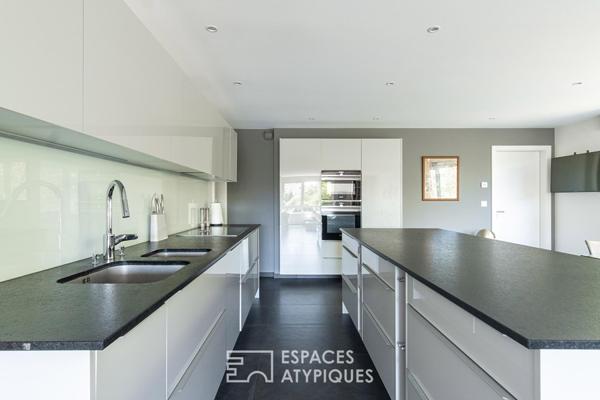 Appartement d’architecte aux Contades avec vue dégagée sur l’Ill
