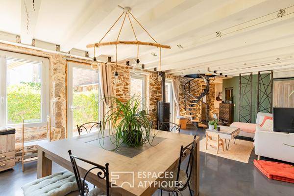 Maison de caractère rénovée en pierre à Fabrezan