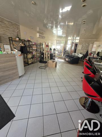 Immeuble à vendre 170 m² Dormans