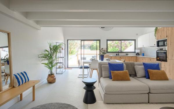 Maison à vendre    6 pièces •  Talence