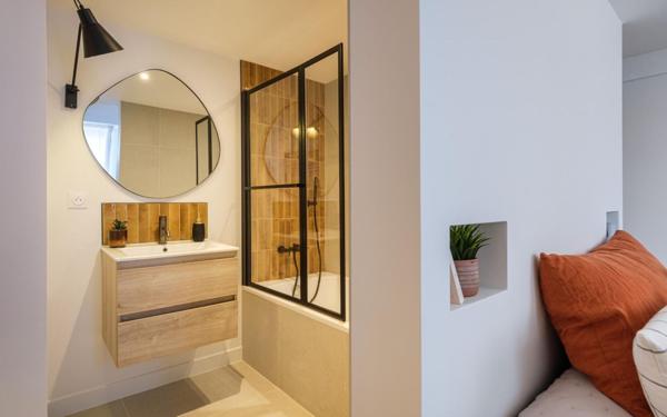 Maison à vendre    6 pièces •  Talence