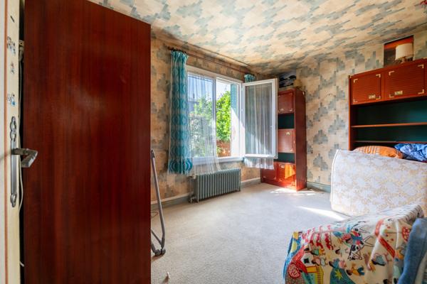 Maison 4 chambres avec combles aménagés et fort potentiel