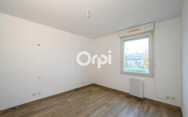 Appartement à vendre    3 pièces •  Armentières