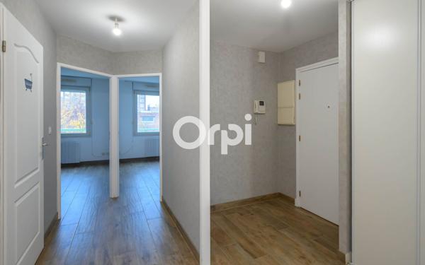 Appartement à vendre    3 pièces •  Armentières