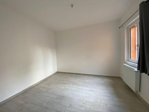Appartement Bauge 3 pièce(s) 88 m2