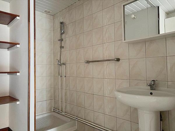 Maison Saint Pierre La Noue 77 m2, 2 chambres, bureau garage et extérieur