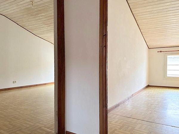 Maison Saint Pierre La Noue 77 m2, 2 chambres, bureau garage et extérieur