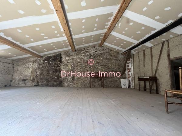 Maison à vendre 10 pièces de 177 m²