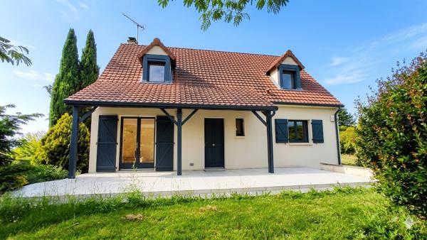 BELLE VILLA AVEC VUE SUR LA CAMPAGNE