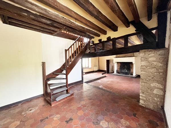 Ensemble immobilier de deux logements proche DOURDAN