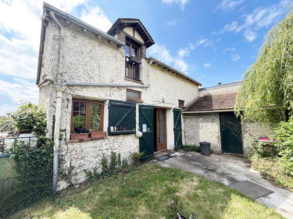Ensemble immobilier de deux logements proche DOURDAN