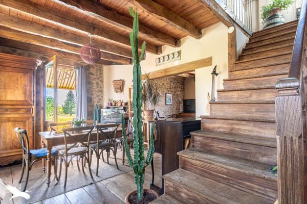 Maison à vendre 237 000 € La Meyze 6 p 133 m² DPE E