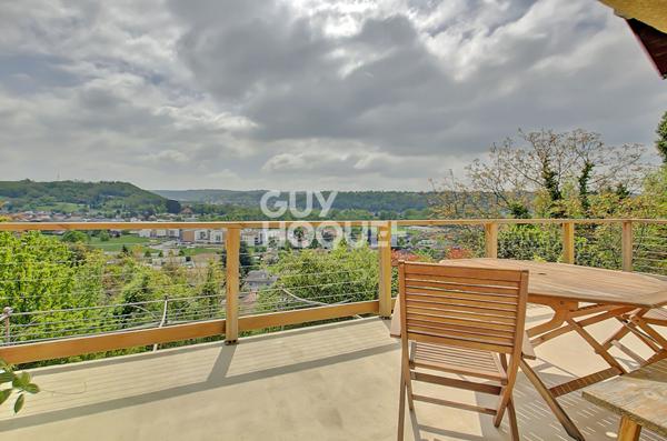 Maison à vendre à Ruy Montceau - 6 pièces, 4 chambres, 208 m²