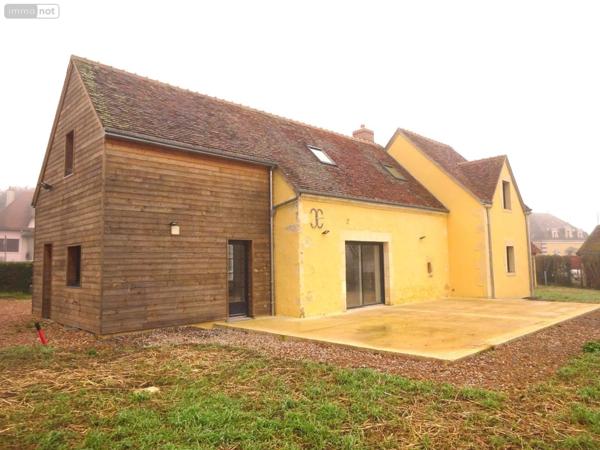 Maison restaurée à louer à Berd'huis dans l'Orne (61340), ref : LOC BER 843