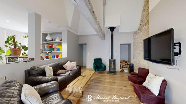 Restaurant avec appartements locatifs