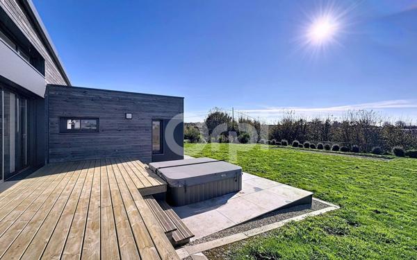 Maison à vendre    5 pièces •  Lannilis