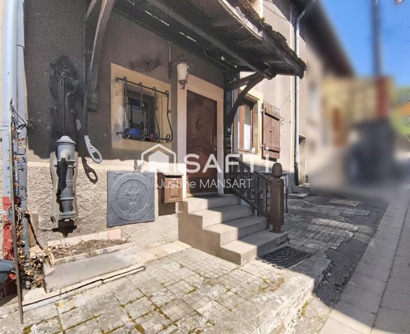 Maison de village avec parcelle de terrain