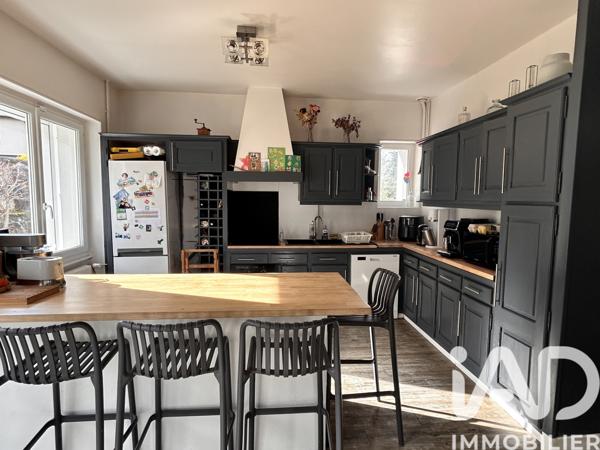 Maison à vendre 7 pièces 153 m² Orcines