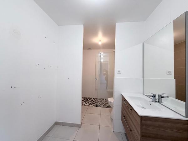 PESSAC - ALOUETTE - Maison individuelle - 4 pièces - Plain pied - Garage - Dépendance Chalet aménagé 57m2