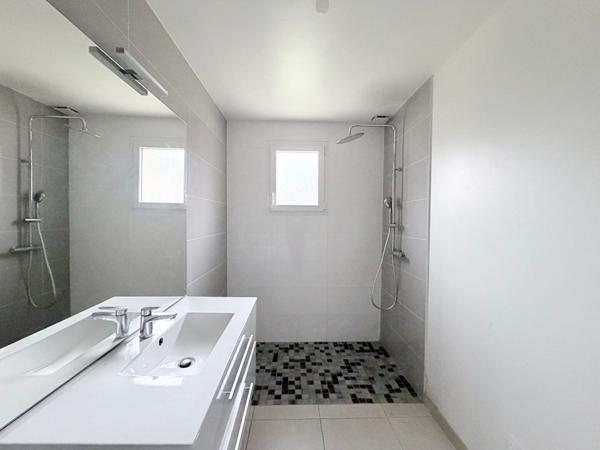 PESSAC - ALOUETTE - Maison individuelle - 4 pièces - Plain pied - Garage - Dépendance Chalet aménagé 57m2