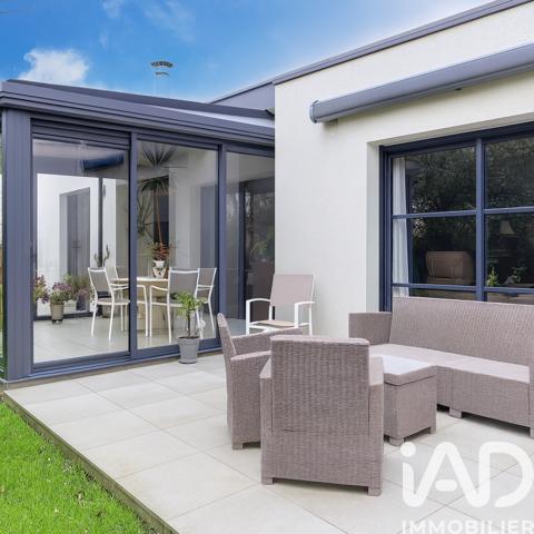 Maison à vendre 6 pièces 185 m² Saint-Nolff