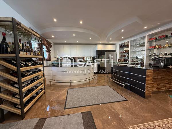 Belle maison lumineuse aux grands volumes !