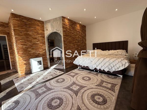 Belle maison lumineuse aux grands volumes !