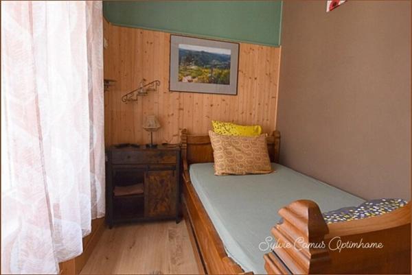 À VENDRE Fonds de commerce et murs Café-Restaurant avec Chambres d’hôtes, aux portes de l’Ardèche