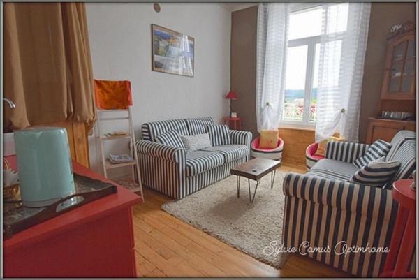 À VENDRE Fonds de commerce et murs Café-Restaurant avec Chambres d’hôtes, aux portes de l’Ardèche