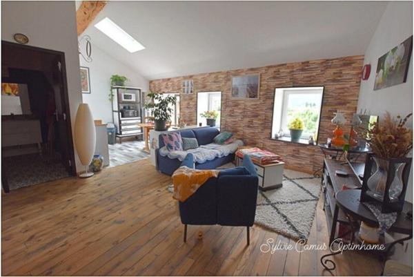 À VENDRE Fonds de commerce et murs Café-Restaurant avec Chambres d’hôtes, aux portes de l’Ardèche