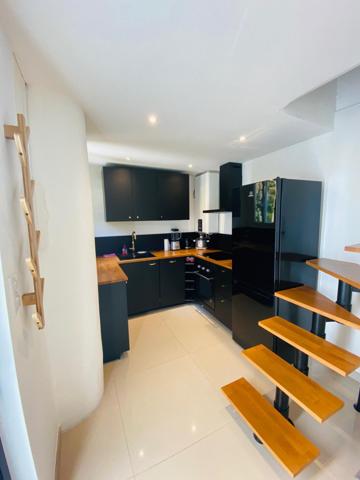 DUPLEX T2 TRÈS BON ÉTAT