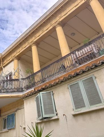 DUPLEX T2 TRÈS BON ÉTAT