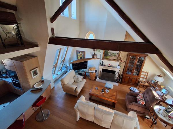 Bien d'exception hyper-centre