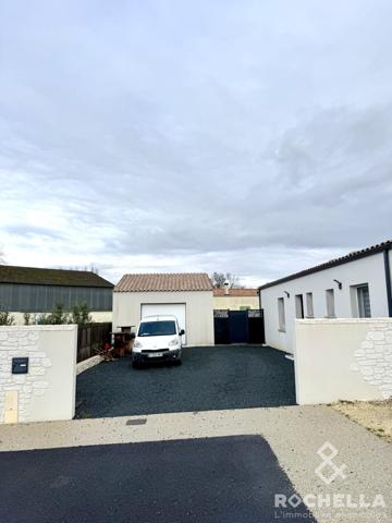 MAISON TRES RECENTE 3 CHAMBRES JARDIN ET GARAGE