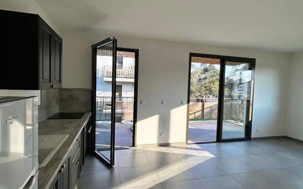 Appartement à louer    2 pièces • 54,90 m2 Sainte-Foy-lès-Lyon