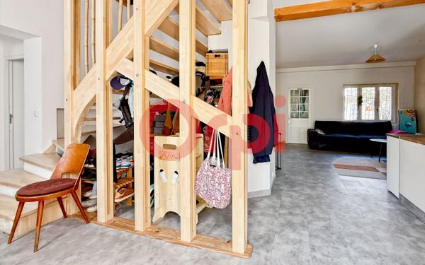 Maison à vendre    4 pièces • 126,71 m2 Lyon 8