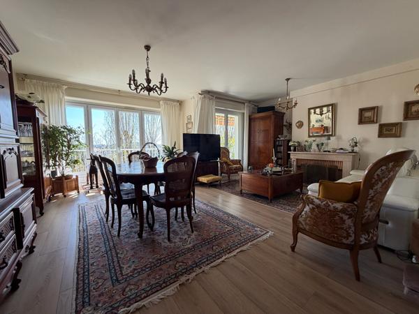 Appartement 5 pièces 150 m2