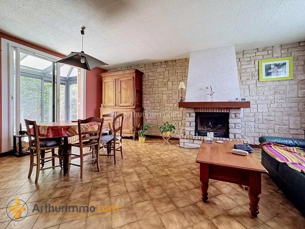 Vente                                                      Maison
                        
                     6 pièces                      119 m2                     à Tinqueux