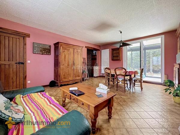 Vente                                                      Maison
                        
                     6 pièces                      119 m2                     à Tinqueux