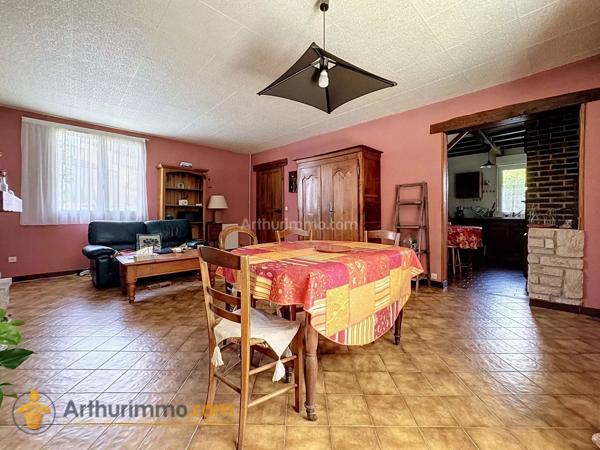 Vente                                                      Maison
                        
                     6 pièces                      119 m2                     à Tinqueux