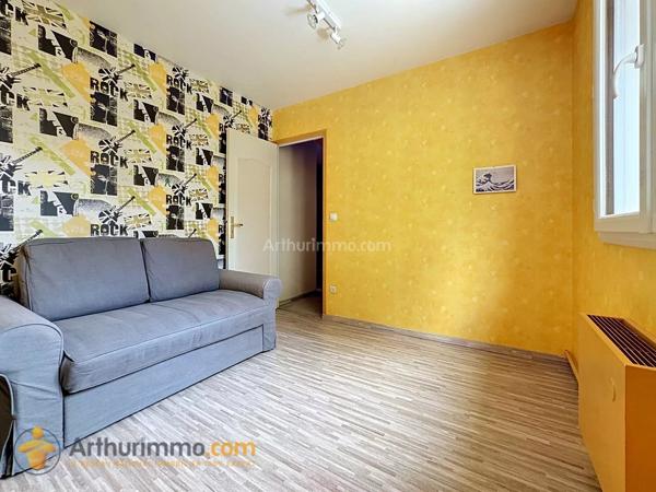 Vente                                                      Maison
                        
                     6 pièces                      119 m2                     à Tinqueux
