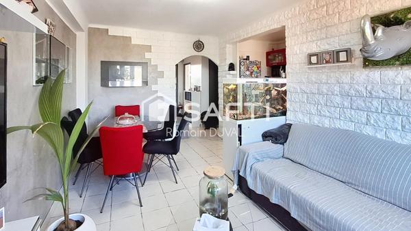 Appartement T3 traversant avec balcon et loggia