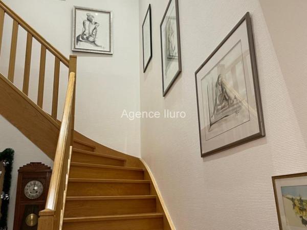Appartement - Gaillac - Réf.:204837 GAILLAC - BEL APPARTEMENT ATYPIQUE DE 164 M² AVEC TERRASSE DE 36 M²- BAISSE DE PRIX -
